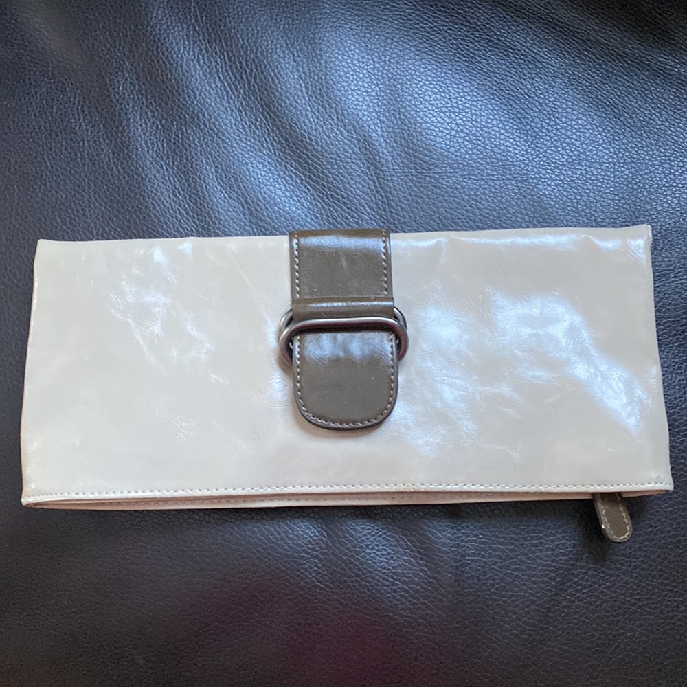 Shiraleah vegan simple foldover clutch bag